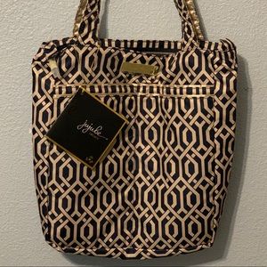 SOLD —> Ju-Ju-Be Be Light in Navigator!